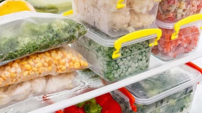 "Kurban eti nasl saklanr?" sorusunun cevab Kurban Bayram ncesi aratrlyor. HA'ya aklamalarda bulunan Eskiehir Alar Dernei Ynetim Kurulu Bakan Chef Kemal Kaya, kurban eti saklanmas ile ilgili bilgiler paylat.