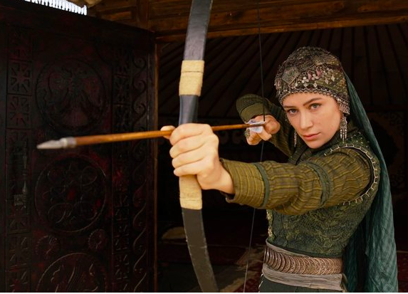 Akli Film tarafndan TRT iin hazrlanan dizinin mziklerini usta isim Gkhan Krdar ile dnyaca nl kazak mzik grubu Hassak yapacak.