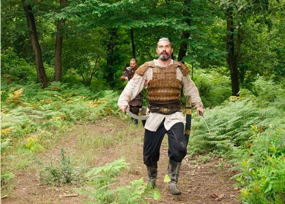 Birsen Altunta sosyal medya hesabndan paylat.Dizilerin senaryolar, oyuncular kadar mzikleri de izleyici zerinde byk etkiler brakmakta.