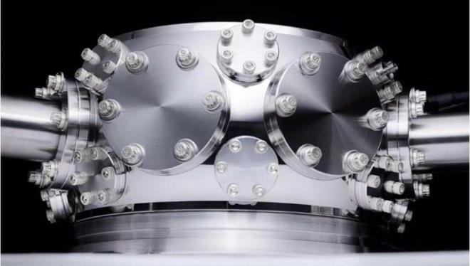 ngiliz Daily Mail gazetesinde yer alan habere gre, proje kapsamnda kuantum mekanii kullanarak mevcut alardan daha gvenli veri aktarm salamas planlanyor.