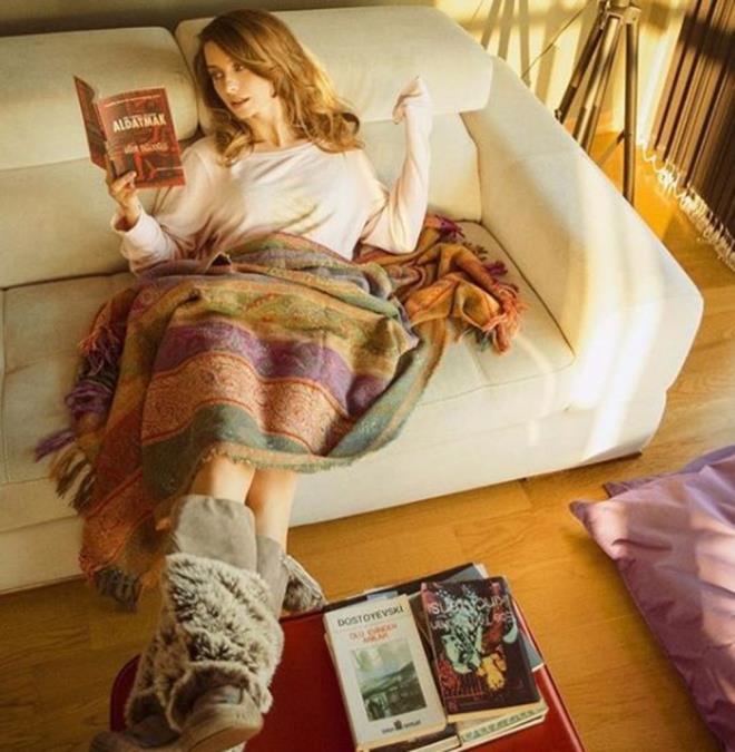 Tuba nsal<br>    Bir Hediye Olarak Aldatmak / Uur Yacolu