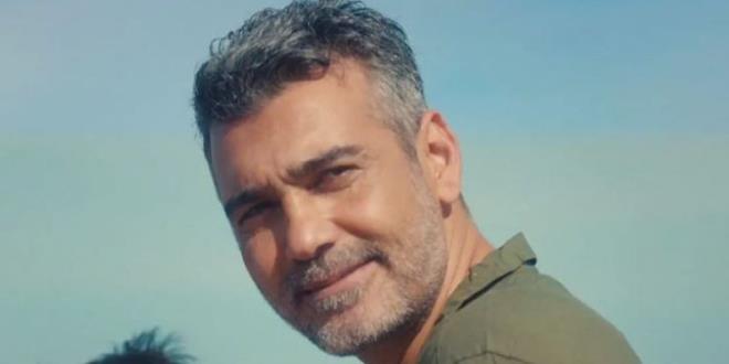 Yeni sezon projelerinin gzde isimlerinden birisi de Caner Cindoruk oldu. p Apartman ve Kefaret isimli dizilerden teklifler alan oyuncu, bunlar kabul etmedi.