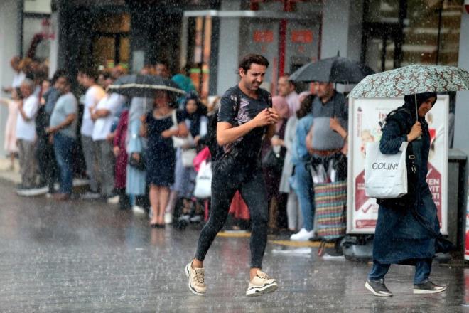 Bu yalar saanak ve gk grltl saanak eklinde grlecek.