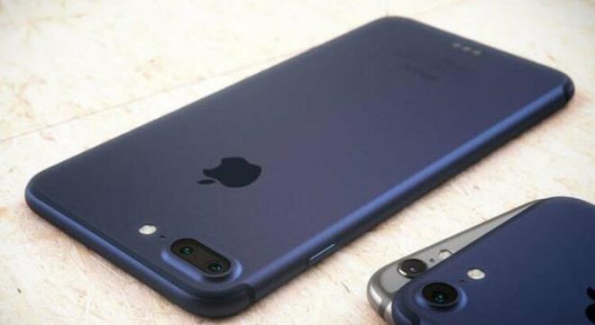 iPhone 7 Plus  <br>  Gncellemeyi alacak. iPhone 7 Plus'n sata sunulmasnn zerinden yllar gese de, Apple bu cihazn gncellemeye devam edecek. Halen iPhone 7 Plus kullanyorsanz iOS 14 gncellemesini de ykleyebileceksiniz.