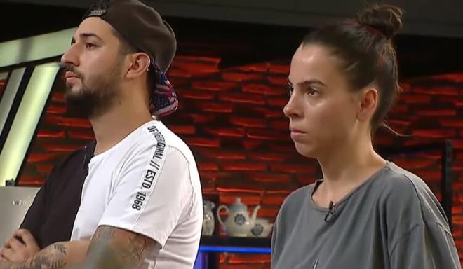 UUR VE EBRU SON KYE KALDI  <br>lk turu geen bu be yarmac, sonraki oyunda ana aktrn fndk olduu yaratc bir yemek yapmak iin alt. Bu oyunda verilen sre 40 dakikayd.