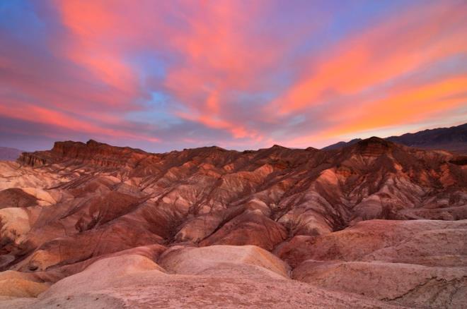 Metoroloji tarihisi Christopher Burt, yapt analizde Death Valley&#8217;deki 1913&#8217;teki okumann blgenin verileriyle uyumadn n srd.