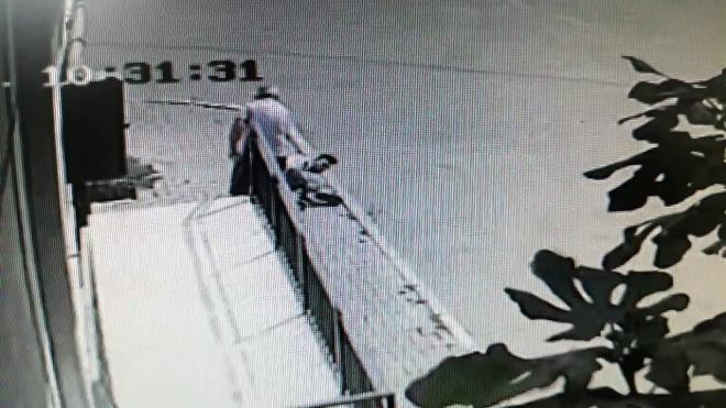 ddiaya gre, Esenler Mahallesi Mira Sokak'ta oturan Kamuran Y. ile damad Serkan E. arasnda kan tartma, bir sre sonra silahl kavgaya dnt. kan kavgada, Serkan E. silahla yaraland.