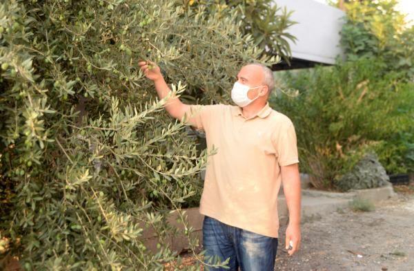 'nsanlar anlam deil'  <br>  Evinde dinlenen Ahmet Yertan, kiisel hijyenine dikkat ettiini, alt srete de evresindeki herkese ok mesafeli yaklatn belirterek, "Allah'm kimseyi bu hastala drmesin. ok kt bir sre. Entbe halini zaten hatrlamyorsunuz. Halsinasyonlarn, ryalarn grld bir sre. teki tarafa gidip gelmek gibi bir ey. Bunu yaayan bilir. Baz insanlar hala buna inanmyor. Bu sre devam ediyor. Baz insanlar hala anlam deil ne yazk ki" diye konutu.