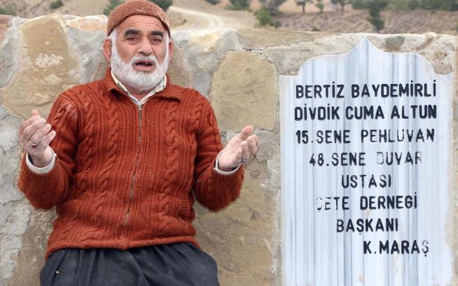 "'Ya rabbim beni doru yola gnder' diyorum ve geri dnyorum. Son vatanm"