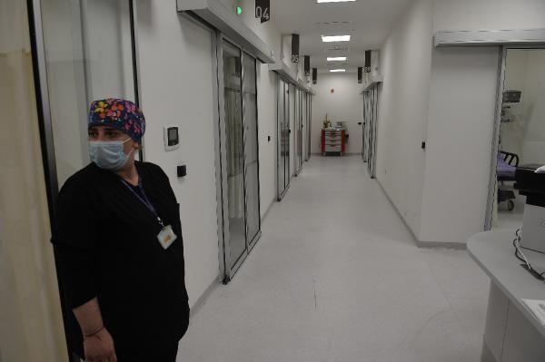 Pro.Dr Murat Dilmener Acil Durum Hastanesi'nin bal bulunduu SB Dr. Sadi Konuk Eitim ve Aratrma Hastanesi Bahekimi Prof. Dr. Gkhan Tolga Ada, hastaneye ynelik dikkat eken deerlendirmelerde bulundu. Ada unlar syledi: