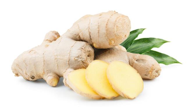 Zencefil  <br>Souk algnl srasnda scak bir fincan zencefil ay en iyi arkadanz olabilir. Bu gl kk, virsle savamaya yardmc olan analjezik ve antienflamatuar etkilere sahiptir. Zencefil tkankl giderir, ksr bastrr ve boaznz rahatlatr. yleyse neden denemiyorsunuz?