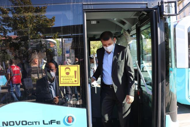 "zellikle unun altn izmek istiyorum. Bu meseleye vatandamz sahip kmad zaman baar olmamz mmkn deil. Bizde sahadayz srekli denetim halindeyiz. Sivas&#8217;ta genelde kurallarda uyulmasnda iyi olduunu syleyebiliriz. Fakat toplu tamada, kafelerde, lokantalarda, dnlerde bazen konvoyla oluyor, bunlar da arzu ettiimiz seviyede deiliz.&#8221;