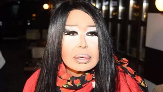 Diva Blent Ersoy jri koltuunda Il Renber, Sekin Sng ve Adnan Serter'in yer ald Kuafrm Sensin'den ayrlk karar ald. Kararn nedeni olarak Blent Ersoy'un korona virs yakalanmas gsterildi. ddialar ardndan iddialara ve ayrlk kararna aklama geldi.