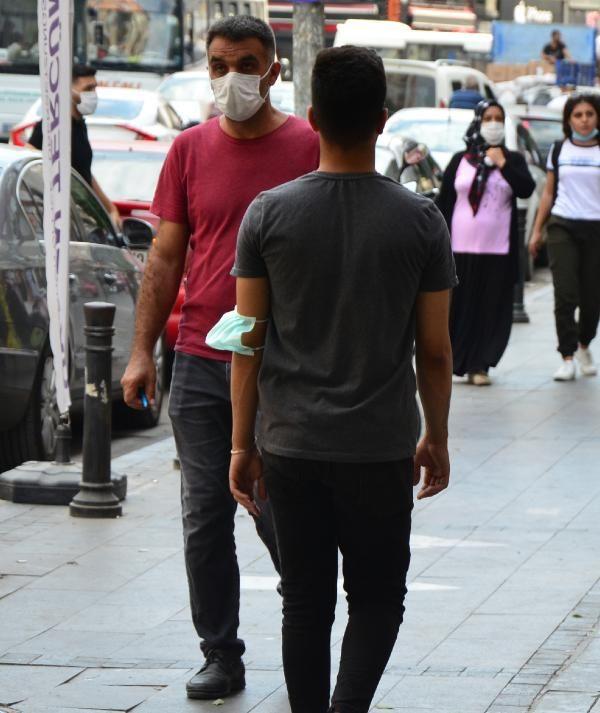 "Tm hekim ve salk alanlar tkenmilik ierisindeler. Sylenecek her iyi sze ve destee ihtiya duyduumuz bir dnemdeyiz.&#8221;