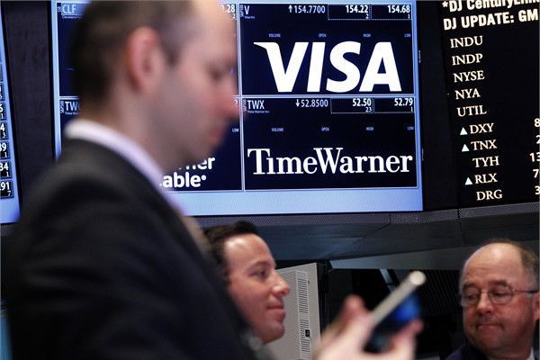 Teknoloji devi Microsoft 70 milyar dolarl�k marka de�eriyle s�ralamada sekizinci s�rada yer ald�. �irket ge�en y�l be�inci s�radayd�