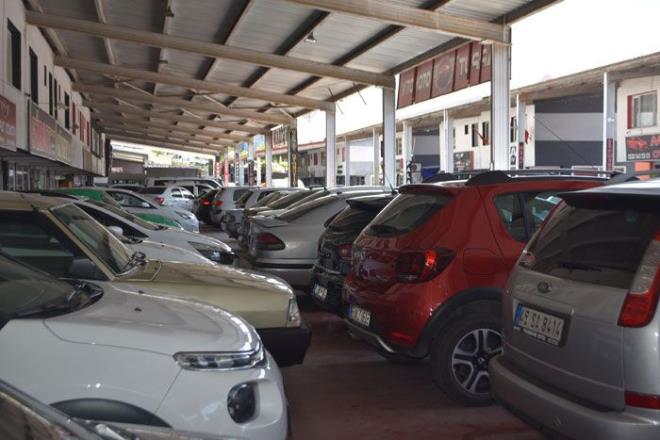 <p>HSBC</p>    <p>Kreditutar: 50.000 lira</p>    <p>Kredi vadesi: 36 ay</p>    <p>Faiz oran: 1.80</p>    <p>Kredi taksiti: 2012 lira</p>    <p>Toplam deme: 72.708 lira</p>