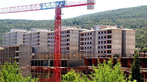 anlurfa Akabe ve Viranehir 2 adet iyeri. Sat bedelleri 50 bin TL'den balyor.