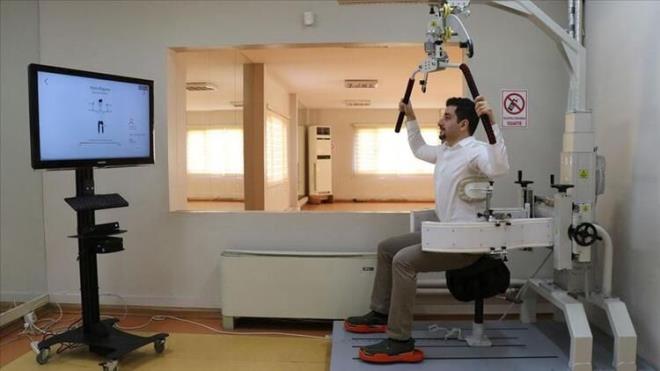 <p><b>17. Fiziksel terapistler</b></p>  <p>2018 ve 2028 arasnda ngrlen yeni pozisyonlar: 54.200</p>  <p>2019'da ortalama yllk kazan: 89,440 dolar</p>  <p>Eitim gereksinimleri: Doktora veya profesyonel derece</p>