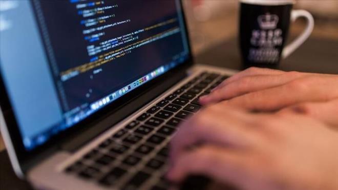 <p><b>5. Ynetim analistleri</b></p>  <p>2018 ile 2028 arasnda ngrlen yeni pozisyonlar: 118.300</p>  <p>2019'da medyan yllk kazan: 85,260 dolar</p>  <p>Eitim gereksinimleri: Lisans derecesi</p>