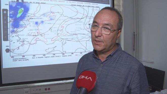 Boazii niversitesi Kandilli Rasathanesi Meteoroloji Laboratuvar Bakan Adil Tek, "nceki yalara baktmzda mraniye, amlca evresinde kuvvetli olmutu. Aslnda burann biraz topografik yapsndan da kaynaklanyor. amlca'nn stanbul'un en yksek noktalarndan biri olmas. Yaklak 250 metre civarnda. Denizden gelen akmlarn direkt atmosferin yukarsna doru daha hzl tanmasna sebebiyet veriyor. O yzden evet o blgelerdeki vatandalarn biraz daha dikkatli olmalarnda fayda var" dedi.