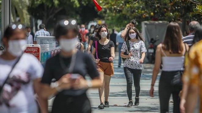 Dn amirlerle toplant yaptk, bugn herkesle beraber bir toplant yapacaz. Olayn nemini anlatacaz. Yani bizim bu iin ciddiyetini anlamamz iin bir yaknmz kaybetmemiz gerekmiyor. Bizim hasta olmamz gerekmiyor. Bu olay nemli, bu olay ciddi.