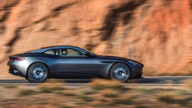 ASTON MARTIN - 14 adet    En ok satan modeli V8 Vantage: 5 adet