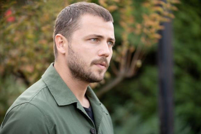 lk blm skntl da olsa dizi daha yaynland hafta pazar gnlerine adn yazdrd. Karsnda TRT 1'nin Tvbeler Olsun'u, ATV'nin Maria ile Mustafa's olmas ramen tm rakiplerini sollad ve bu hafta da reyting listesinin zirvesine oturdu.