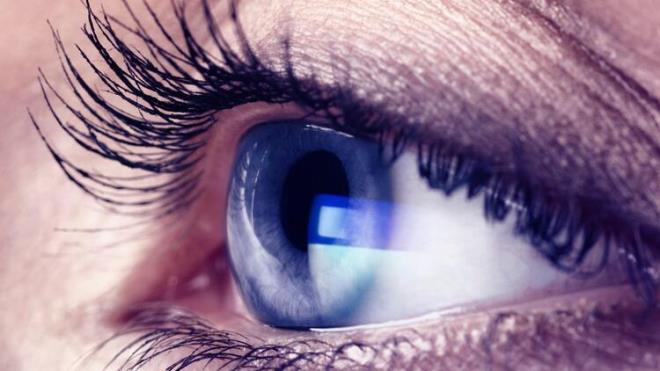 Lens kullananlara virsn bulama ihtimali<br>  Kaypmaz, aratrma sonularna ilikin, "Bu almalar bize gz korumas bilincinin arttrlmas gerektiini gstermektedir. Maske takmak, ellerin sk sk yze ve gze gtrlmesini de engellemektedir." deerlendirmesini yapt.  <br>  Acil salk alanlar olarak zellikle yksek damlack oluturan ilemlerde gzlk kullanldn anmsatan Kaypmaz, herkesin maskeyi doru takmas, sk sk ellerini ykamas, ellerin yz ve gzlere temasndan kanmas gerektiini vurgulad.  <br>  Kaypmaz, lens kullananlar iin de uyarlarda bulunarak, "Kontakt lens kullananlara Kovid-19'a sebep olan virsn bulama ihtimalinin gzlk kullananlardan daha fazla olduuna dair bir kant u anda yok. Bununla birlikte kontakt lens kullanan kiiler, gvenli kontakt lens kullanm kurallarna ve el ykama bata olmak zere temizlik kurallarna dikkat etmeyi srdrmeli." dedi.