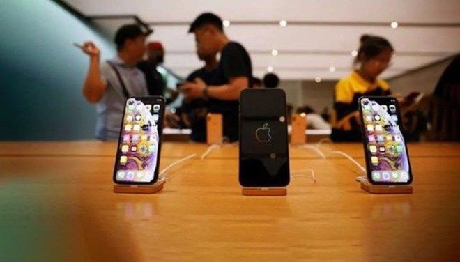 YEN PHONE RENK SEENEKLER    <br>iPhone 12&#8217;nin drt farkl seenekle kmas beklenirken, kasasnn tasarmnda da Eyll&#8217;de tantlan iPad&#8217;lere benzemesi bekleniyor.