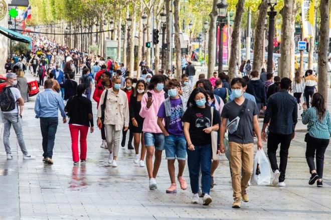 Baz aratrmaclar, koronavirsn souk iklimlerde daha iyi gelitiini sylyor ve hastaln Avrupa'da daha scak iklimlere gre daha byk hasar vermesine dikkat ekiyorlar.