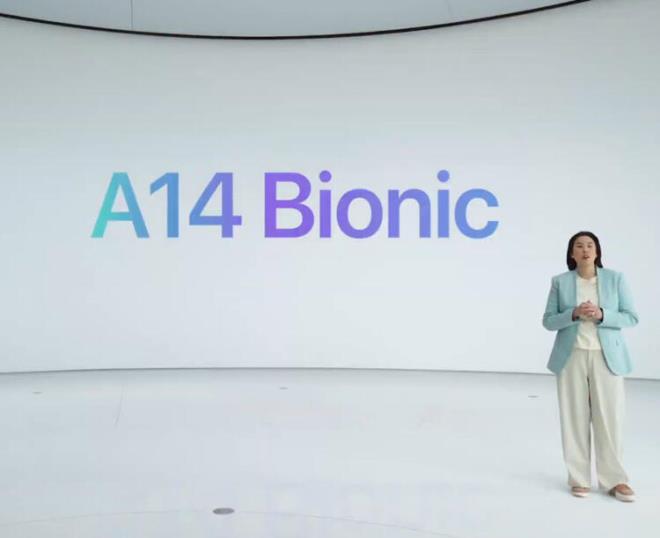 Tantlan ilk iPhone modeli olan iPhone12'ye Apple'n gelitirdii A14 Bionic ilemci g veriyor.