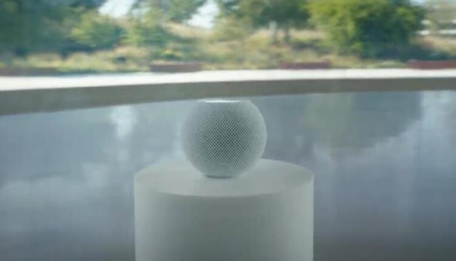HomePod mini, minik tasarmnn yan sra drt temel zellie sahip. Ses kalitesi, akll asistan zellikleri, gizlilik ve gvenlik.
