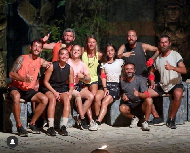 Survivor'n akbeti: te yandan koronavirs nedeniyle Survivor yarmasnn da tehlikede olduu iddia edilmiti. Survivor'n semelerinin koronavirs srecinde yaplmas zor olduu iin yarmann nmzdeki sene yaplp yaplamayaca hala gizemini koruyor.
