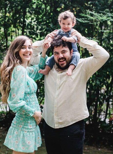 te yandan Berfu Yenenler getiimiz gnlerde sosyal medyada paylat bir gnderide mutlu haberi verdi. "Evet artk gzel haberi size de verme vaktimiz geldi! Kuzey&#8217;e karde geliyor" ifadelerini kulland.