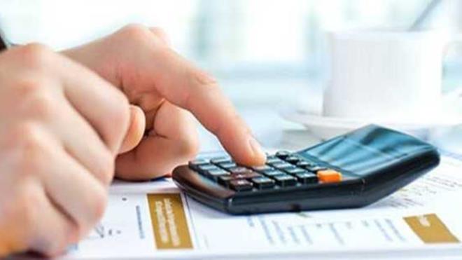 YZDE 90'U SLNECEK    "lk taksit iinde borlar denirse YFE'den kan gecikme zammnn yzde 90'n silinmi olacak. Emlak vergisi, evre temizlik vergisi, ilan ve reklam vergisi su atk su kat atk cretleri yol katlm paylar da yine yaplandrma kapsamna alnan dier bor alanlar.