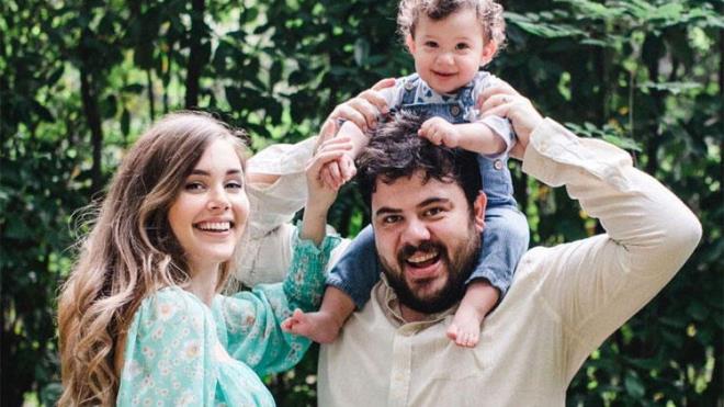 Oyuncu Eser Yenenler koronavirse yakaland. Test sonucu pozitif kan oyuncunun, salk durumunun iyi olduu aklanrken, Yenenler'in stanbul'daki evinde olduu renildi.