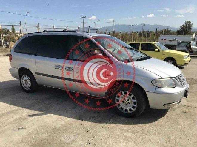 2002 model Chrysler / 316 bin km / hale biti tarihi: 27 Ekim 2020 / hale fiyat 88 bin 600 TL.