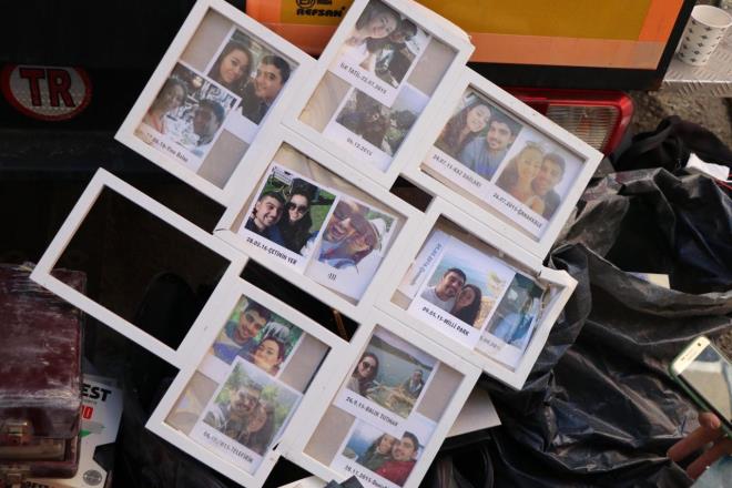 Deprem sonras enkaz altndaki vatandalarn kurtarlmas iin yrtlen seferberlikte birok kii enkaz altndan kurtarld. Depremde yerle bir olan ve en ok can kaybnn yaand Rza Bey Apartman'nda arama kurtarma ekipleri, bir can daha kurtarma umuduyla canla bala alyor.