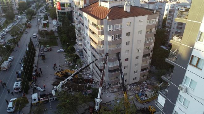 Trkiye'de 500 diri fay hatt var<br>    "Trkiye'de 550 tane bilinen diri fay hatt var" diyen Prof. Dr. Tysz, "Trkiye'nin 18 ili ise aktif fay hattnn zerinde..." dedi ve o illeri yle sralad: