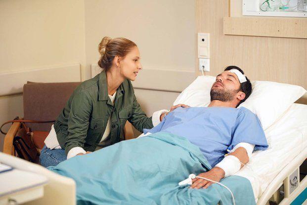 Senaryosu seyirci tarafndan zayf bulunsa da Kadadokya'nn esiz manzalar ile izleyenleri ekrana kilitleyen Maria ile Mustafa dizisinden nemli bir ayrlk yaand.