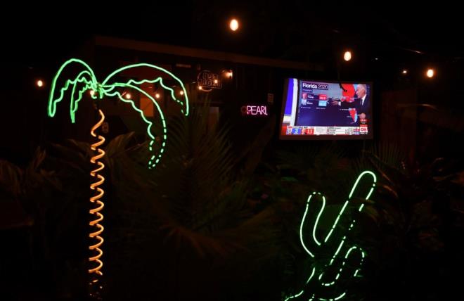 South Carolina   Delege says 9, kazanan Donald Trump