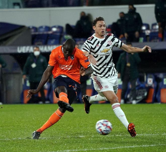 Baakehir, gruptaki drdnc man 24 Kasm Sal gn deplasmanda Manchester United ile oynayacak.