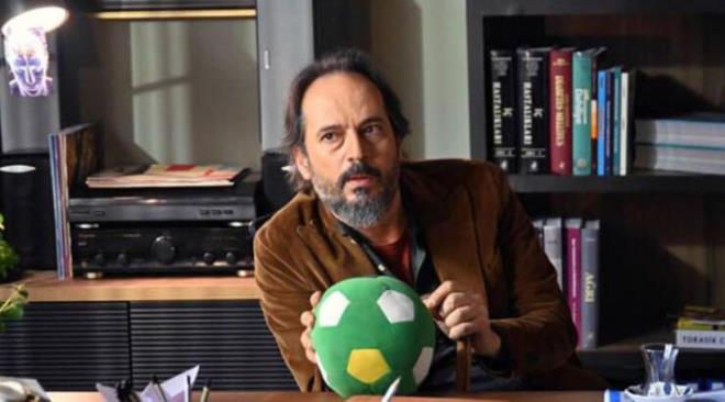 TV100'n haberine gre, aile fertlerinin virse yakalanmasn ardndan test yaptran Timuin Esen'in test sonucu pozitif kt. Evinde dinlenen oyuncunun durumunun iyi olduu renildi.