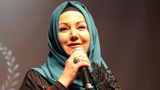 nl sunucunun annesi Neriman Dnmez koronavirs nedeniyle hayatn kaybetti. Grpnar'n babas Murtaza Dnmez ve enitesi de 2 ay nce koronavirs sebebiyle vefat etmiti.