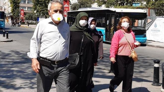 Eskiehir<br>    Eskiehir'de 65 ya ve stndekilere 10:00 ile 16:00 saatleri dnda sokaa kma kstlamas getirildiini duyurdu.