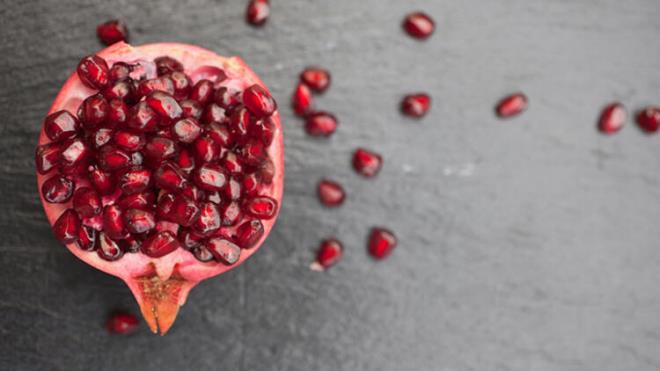 6- C ve E vitamini gibi bakl artran vitaminler sayesinde nar suyu hastalklar nleyebilir ve enfeksiyonla mcadele edebilir.