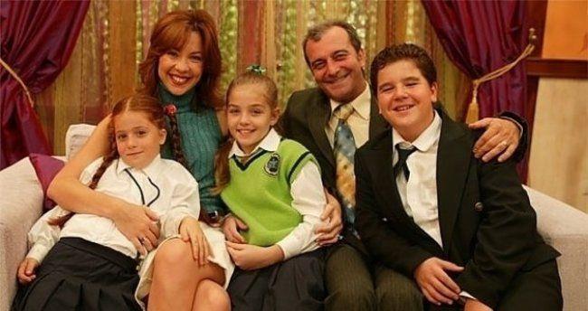 Sihirli Annem yeni sezon ne zaman: Exxen dijital ierik platformunun 1 Ocak 2021 ylnda alaca duyuruldu.Dizinin de yeni ylla birlikte balayaca dnlyor.