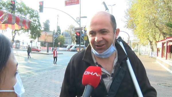 Kapal yerde iemiyoruz: Sigara ien bir baka vatanda ise, "Dn akam kt bu yasak evet ama sigaraya alkn biri iin ok zor. Dikkat edeceiz tabi ki. Elimde var u an doru. Maske indii iin yasak sigara imek evet ama sigaray nerede ieceiz? Kapal yerde iemiyoruz, evde iemiyoruz, darda iiyoruz. Buna da bir ey yaplmas gerekiyor" dedi.