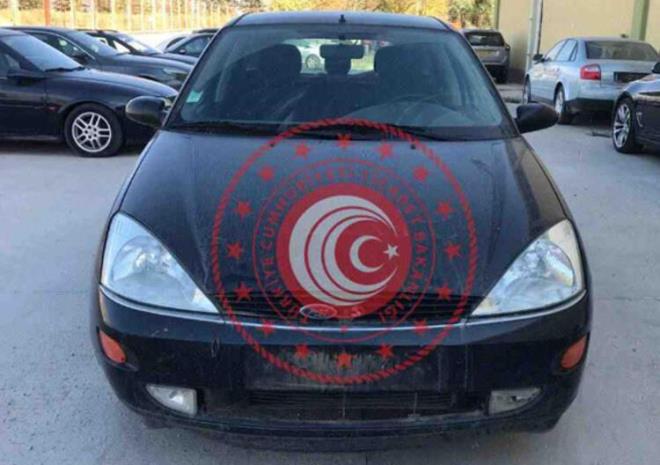 2001 FORD FOCUS/ hale fiyat: 38 bin TL