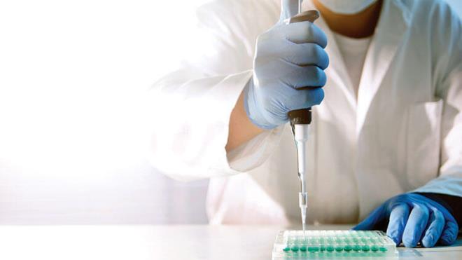 ahin, ei ve irketin ba tp danman zlem Treci ile haberi aldklarnda "ay eliinde oturup biraz sohbet ettiklerini" anlatyor. "Rahatlamak ok iyi bir histi" diyor.